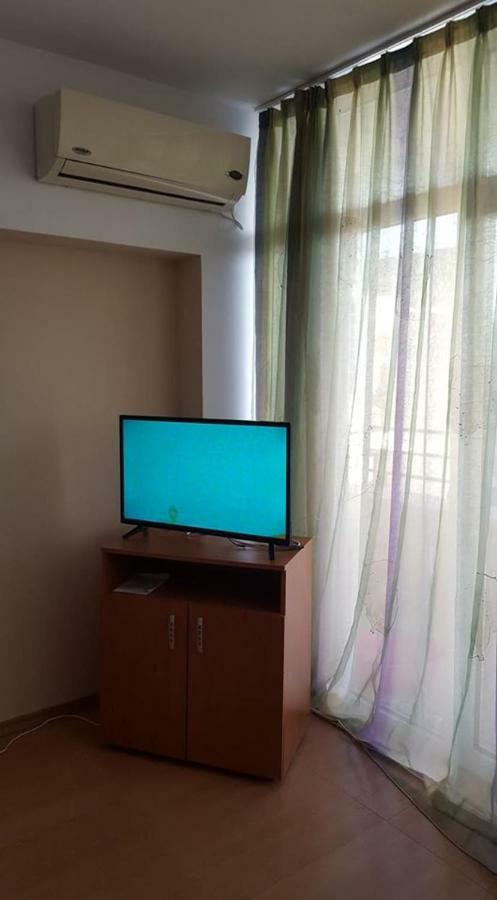 Grand Kameliq Apartment Pantai Sunny Bagian luar foto